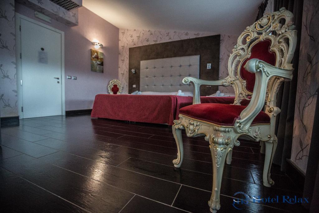 Hotel Relax Roma Nord Fiano Romano Esterno foto