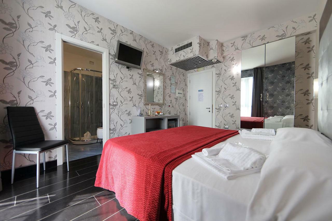 Hotel Relax Roma Nord Fiano Romano Esterno foto